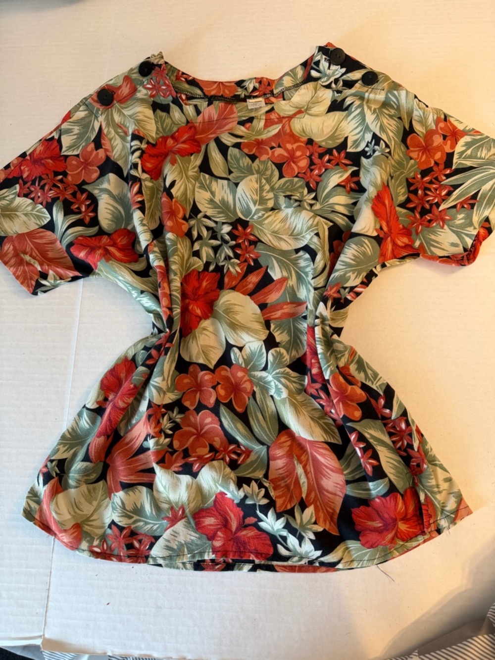 Vintage Baroness Button-Shoulder Tropical Floral Tunic - Black with Red & Green